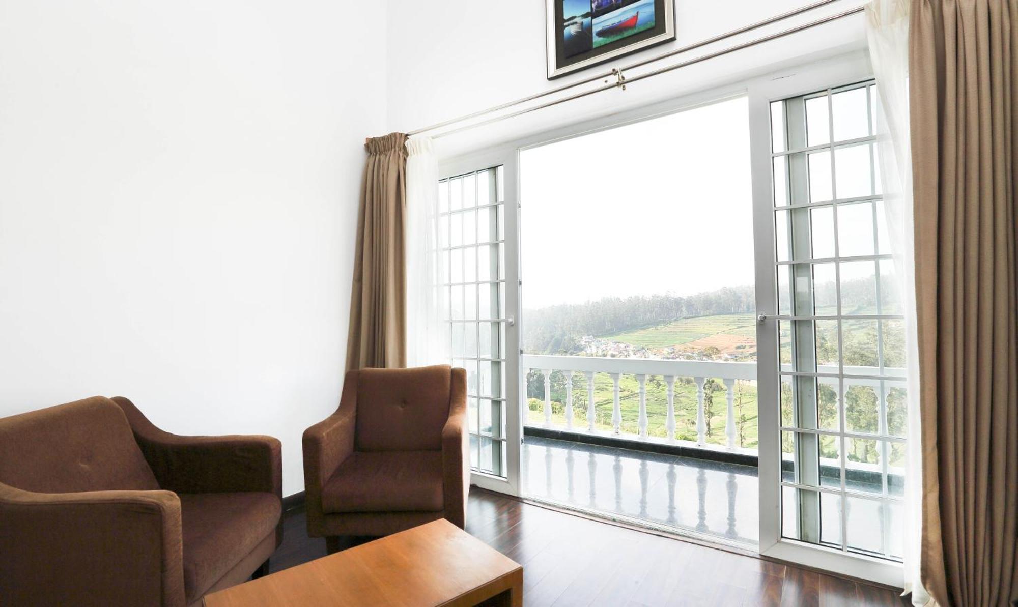 Treebo Skydale Inn & Suites With Mountain View Ooty Esterno foto