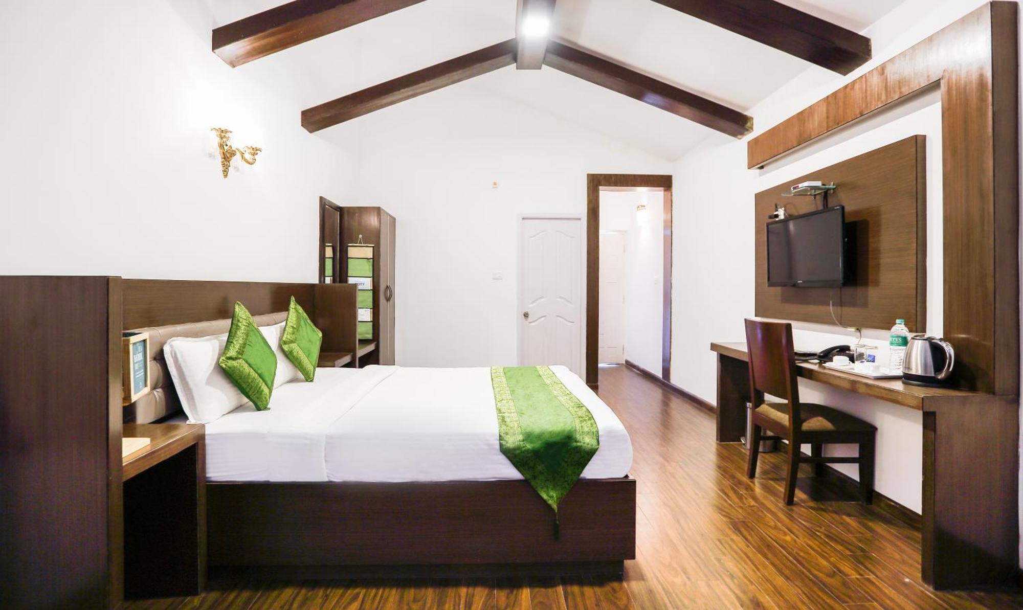 Treebo Skydale Inn & Suites With Mountain View Ooty Esterno foto